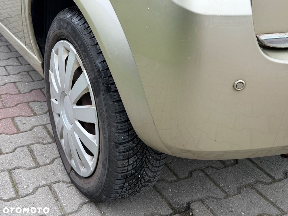 Opel Meriva 1.6 Enjoy - 22