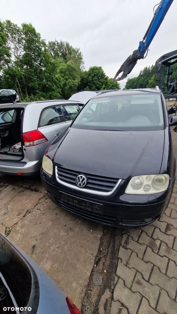 VW Touran 1,9 TDI na częsci - 1