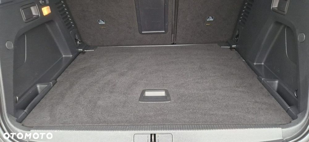 Peugeot 3008 - 11