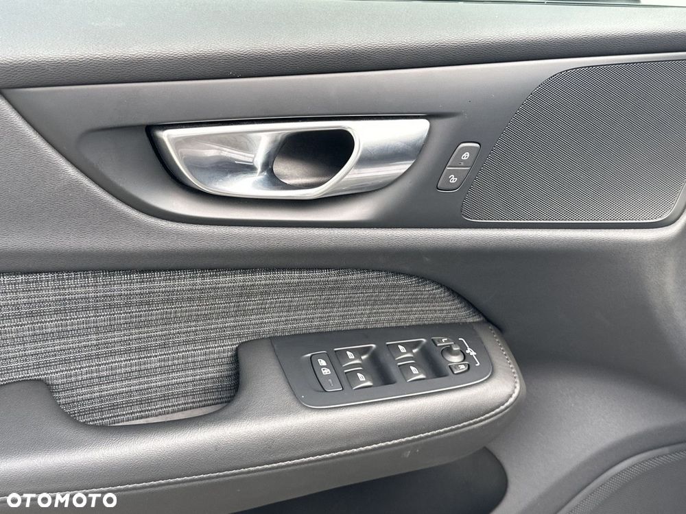 Volvo V60 - 10