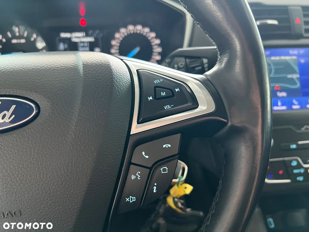 Ford Mondeo 2.0 EcoBlue Titanium - 25