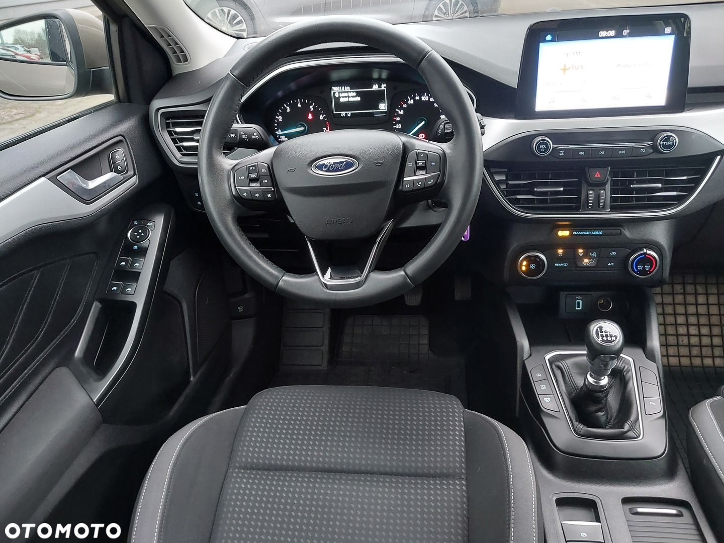 Ford Focus 1.0 EcoBoost Trend - 11