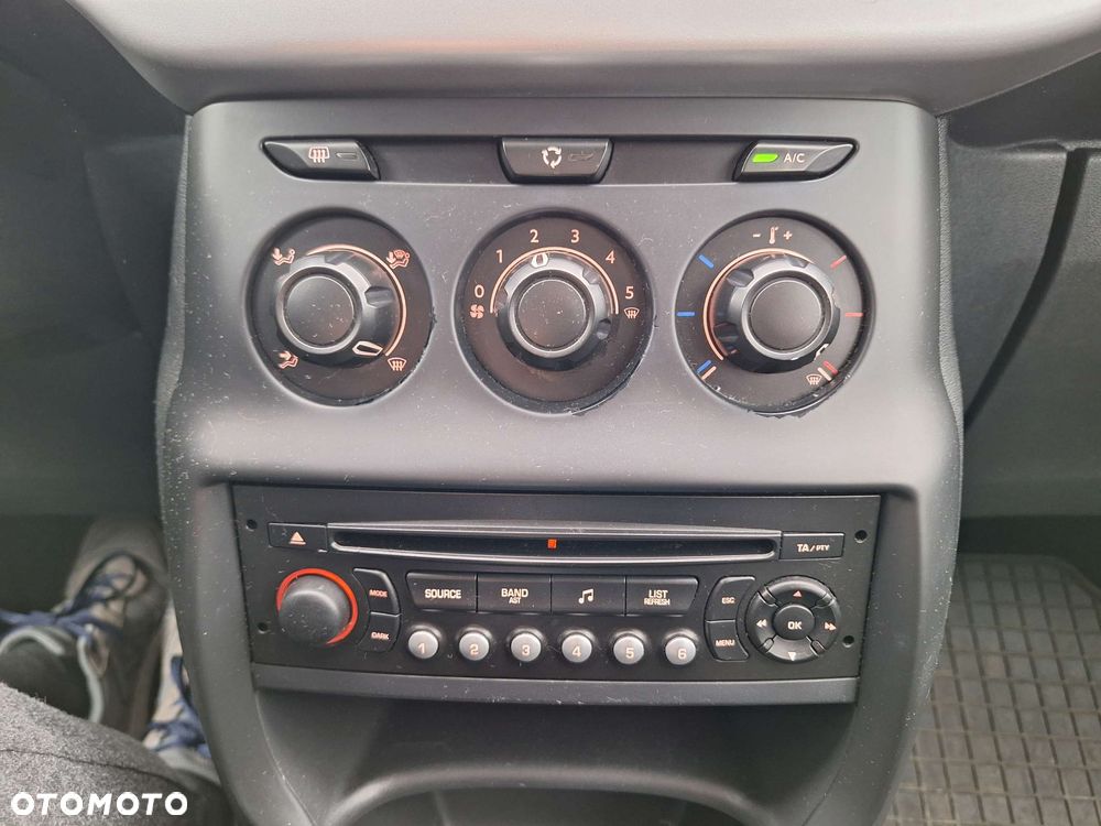 Citroën C3 1.4 HDi SX - 17