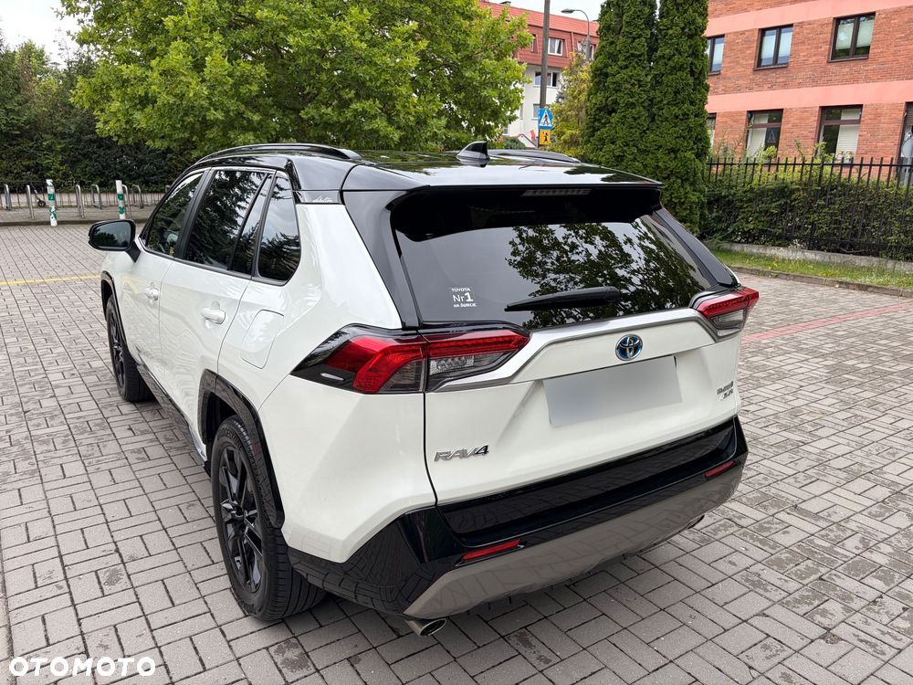 Toyota RAV4 - 7