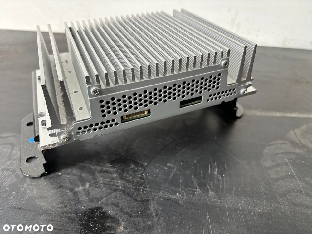 wzmacniacz audio Hyundai ix35 2014r. 963702Y000 - 2