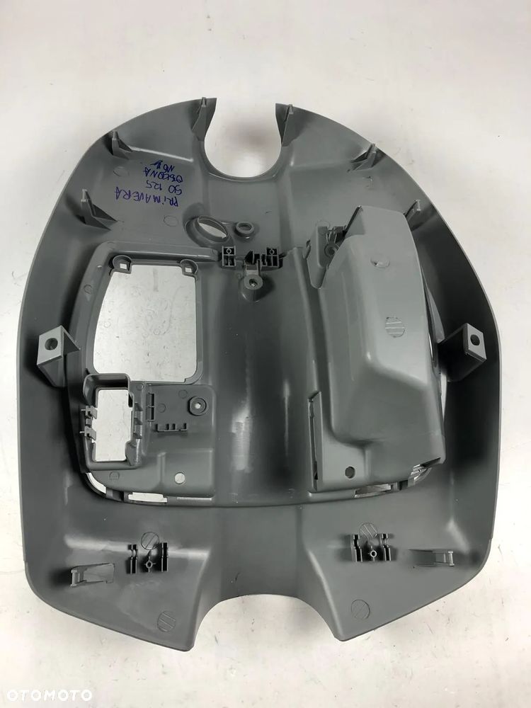 Vespa Primavera Sprint 13-22 Osłona Kolan Schowek Wypełnienie - 2