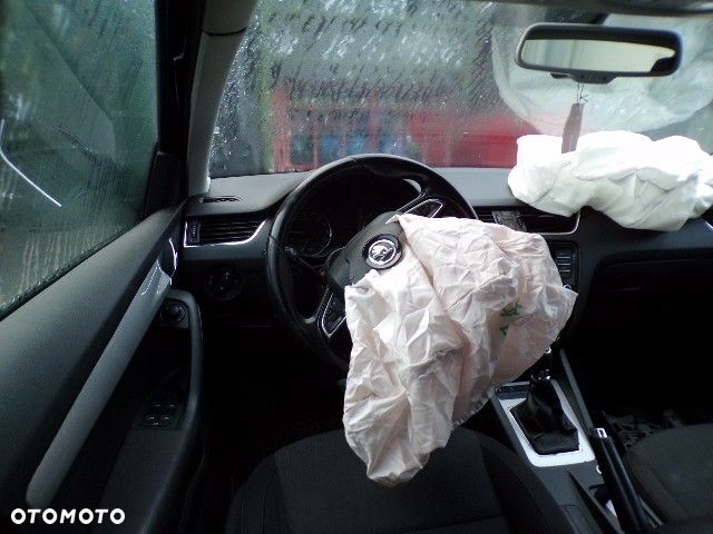 Części - Skoda Octavia III 2.0 TDI 150 KM HB 15R - 6