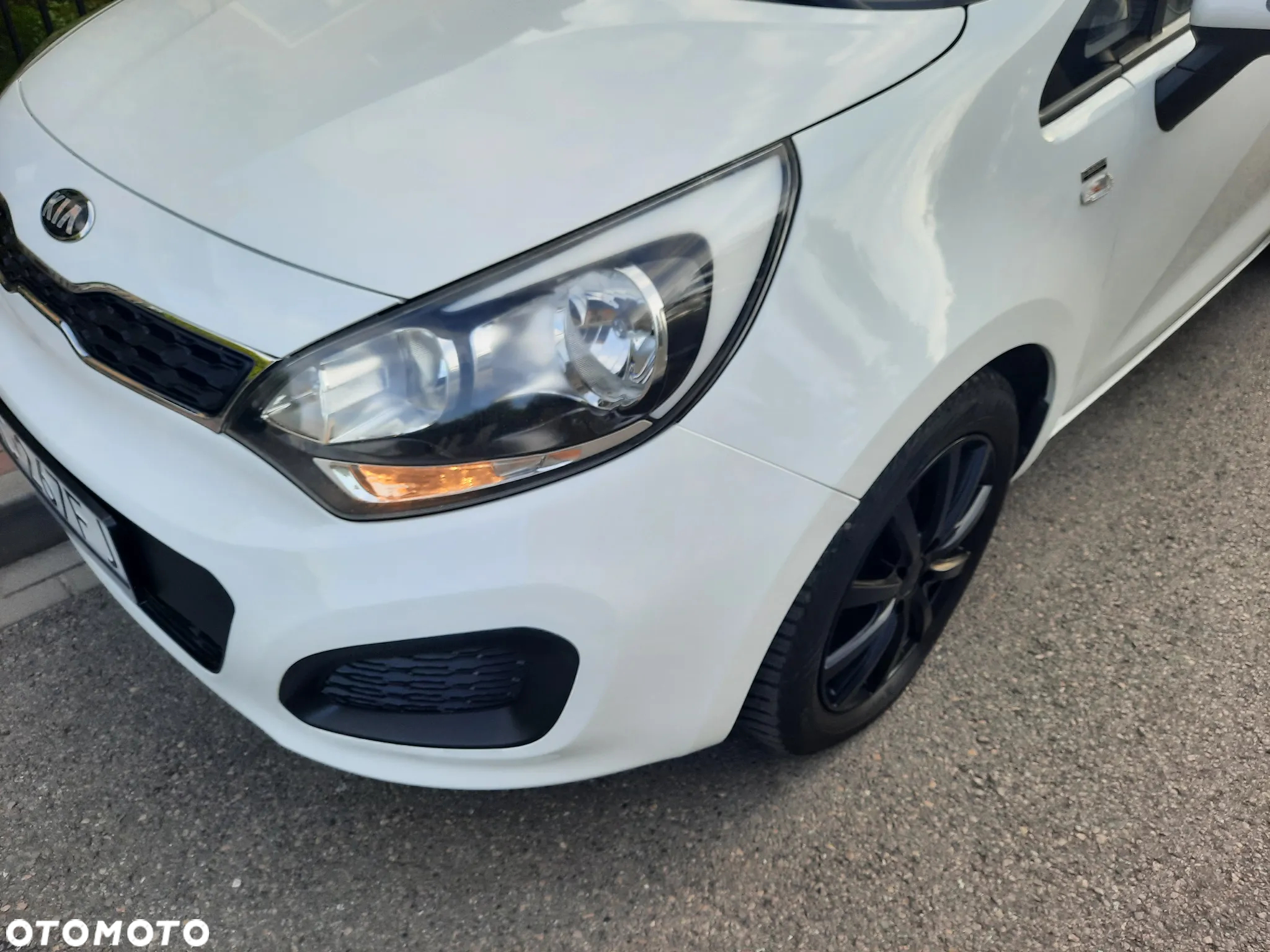 Kia Rio 1.2 Dream Team Edition - 17
