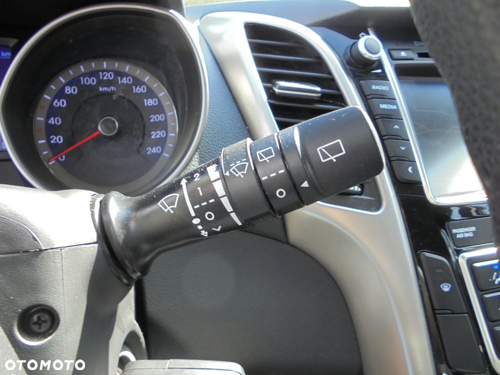 Hyundai i30 1.4 Comfort - 23