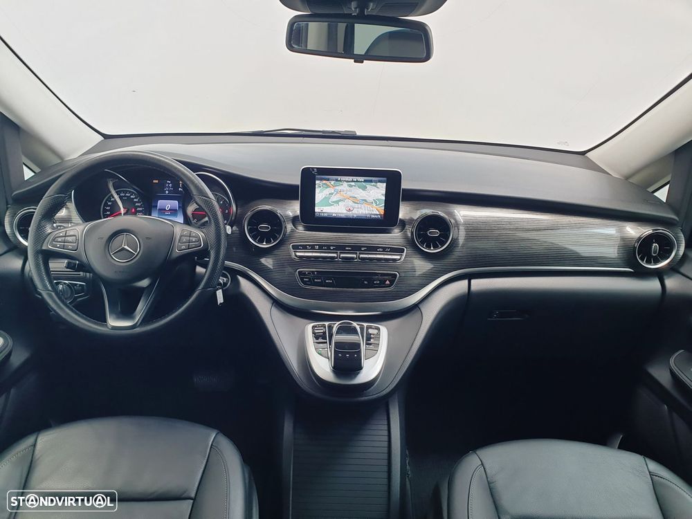 Mercedes-Benz V 300 d Longo Avantgarde - 11