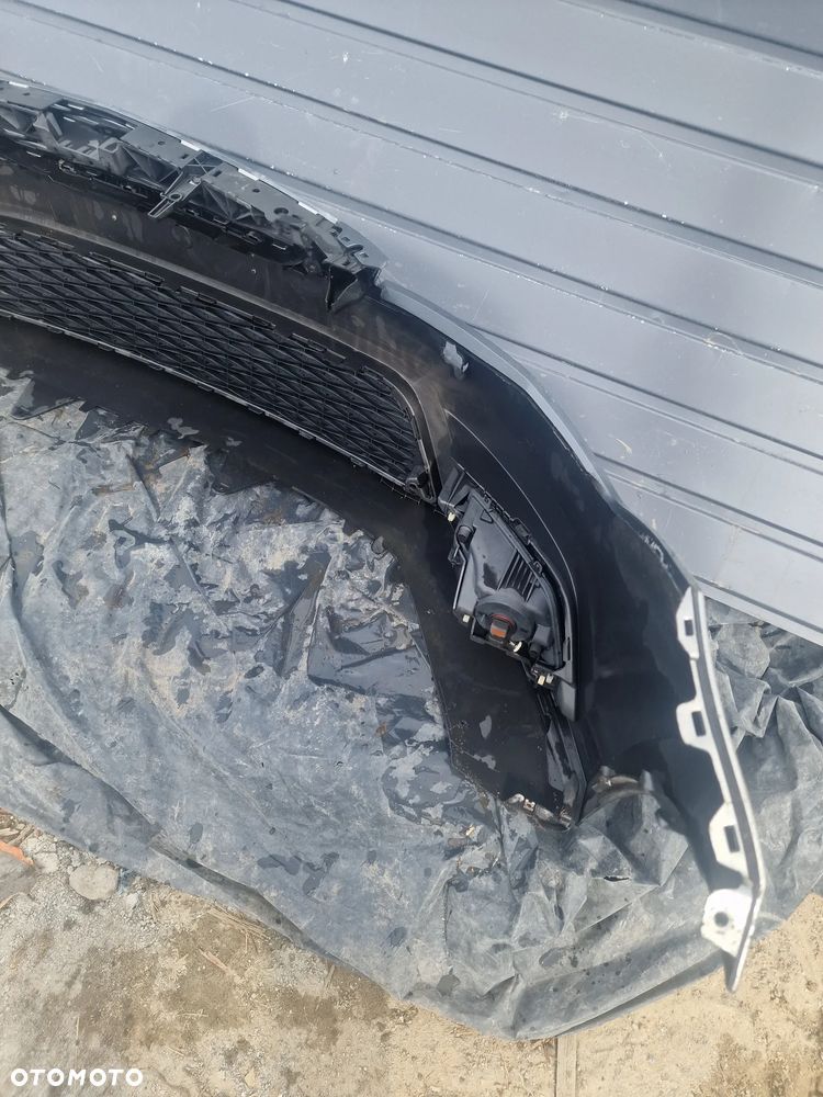 13/ zderzak przedni seat leon III 3 - 6