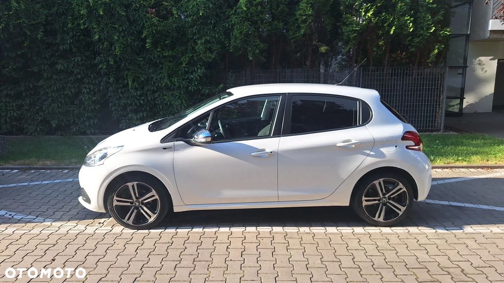 Peugeot 208 PureTech 110 Stop & Start EAT6 Allure - 11