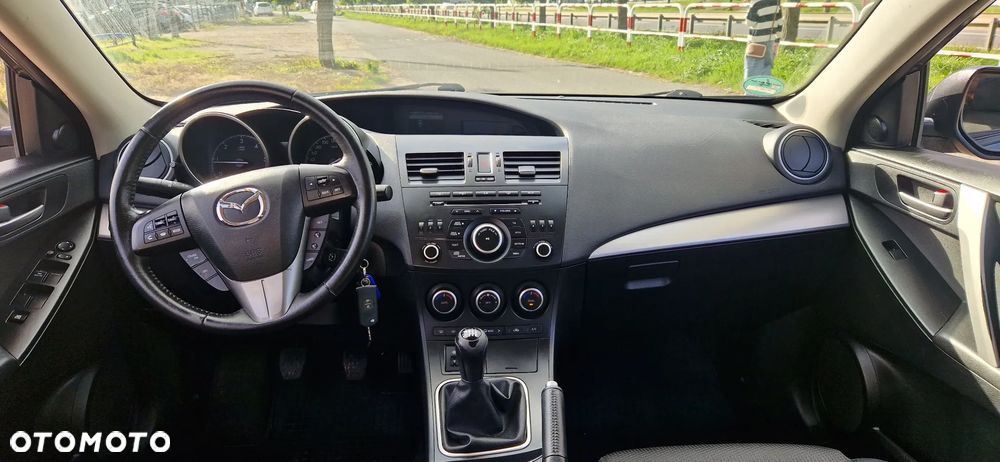 Mazda 3 - 14