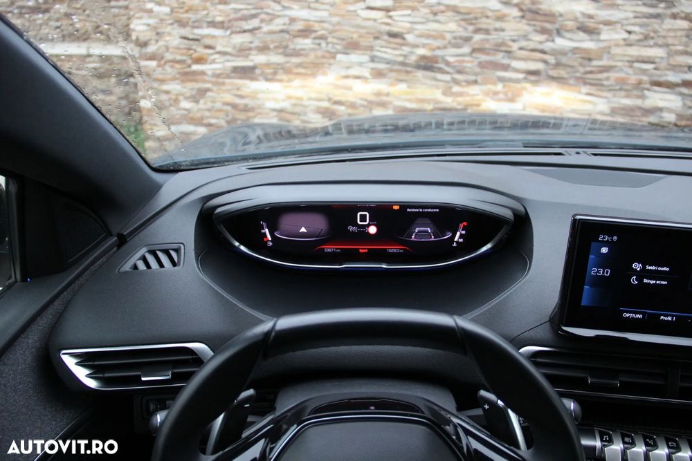 Peugeot 3008 BlueHDi 130 Stop & Start EAT8 Allure Business-Paket - 24