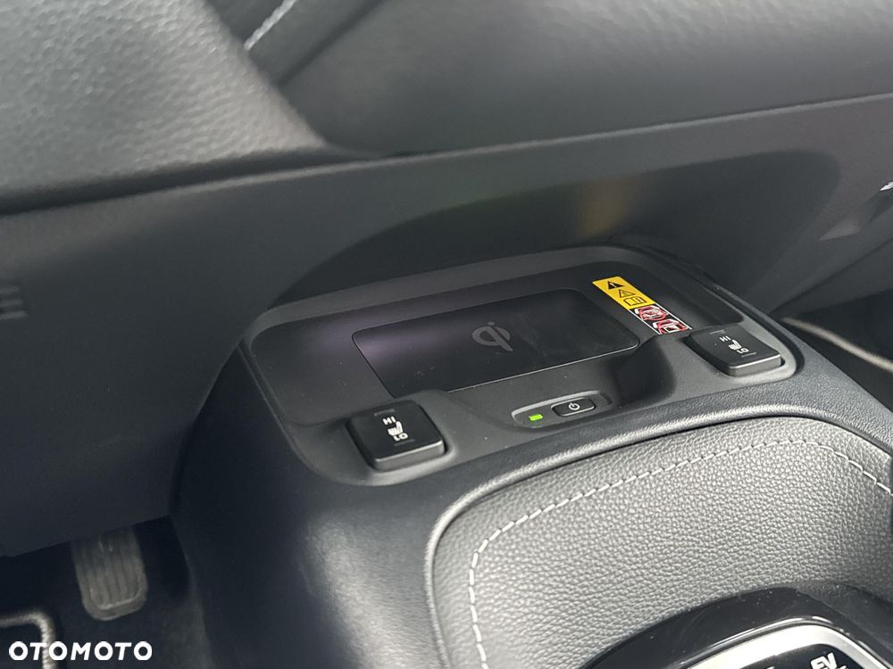 Toyota Corolla 1.8 Hybrid Style - 28