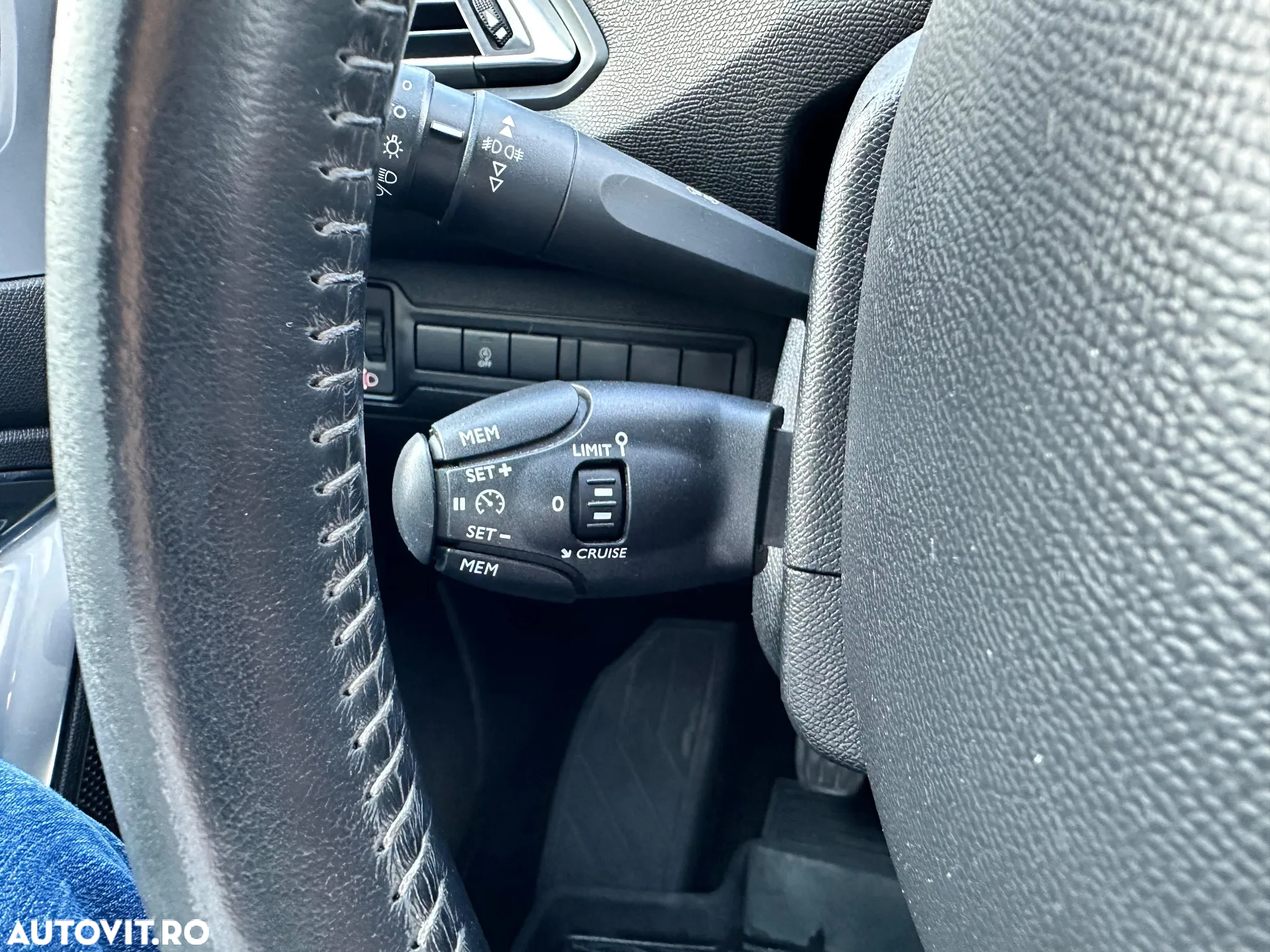 Peugeot 308 1.5 BlueHDi FAP STT Active - 11