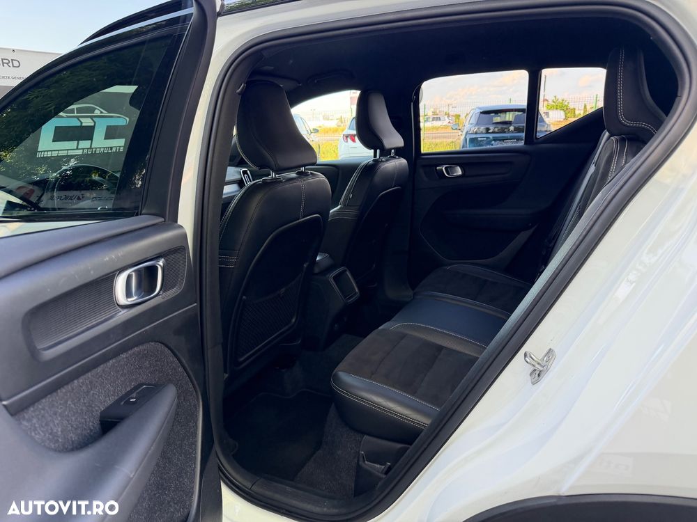 Volvo XC 40 D4 AWD R-Design - 16