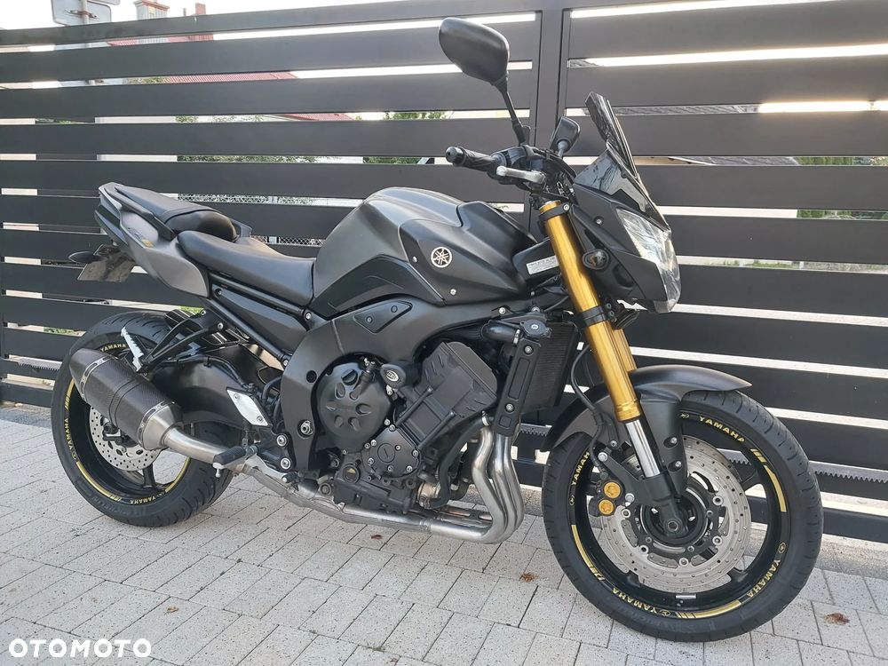 Yamaha FZ8 - 5