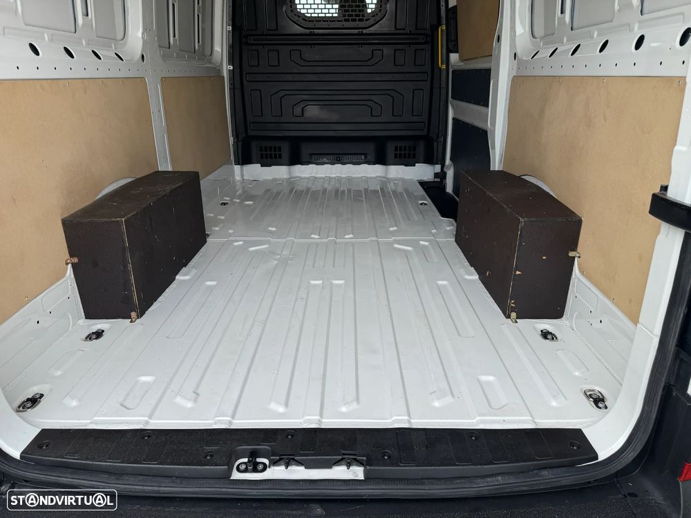 VW CRAFTER 35 2.0 TDI BLUEMOTION L3H3 140 CV - 13