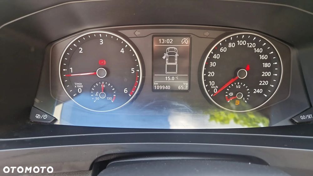 Volkswagen Transporter - 14