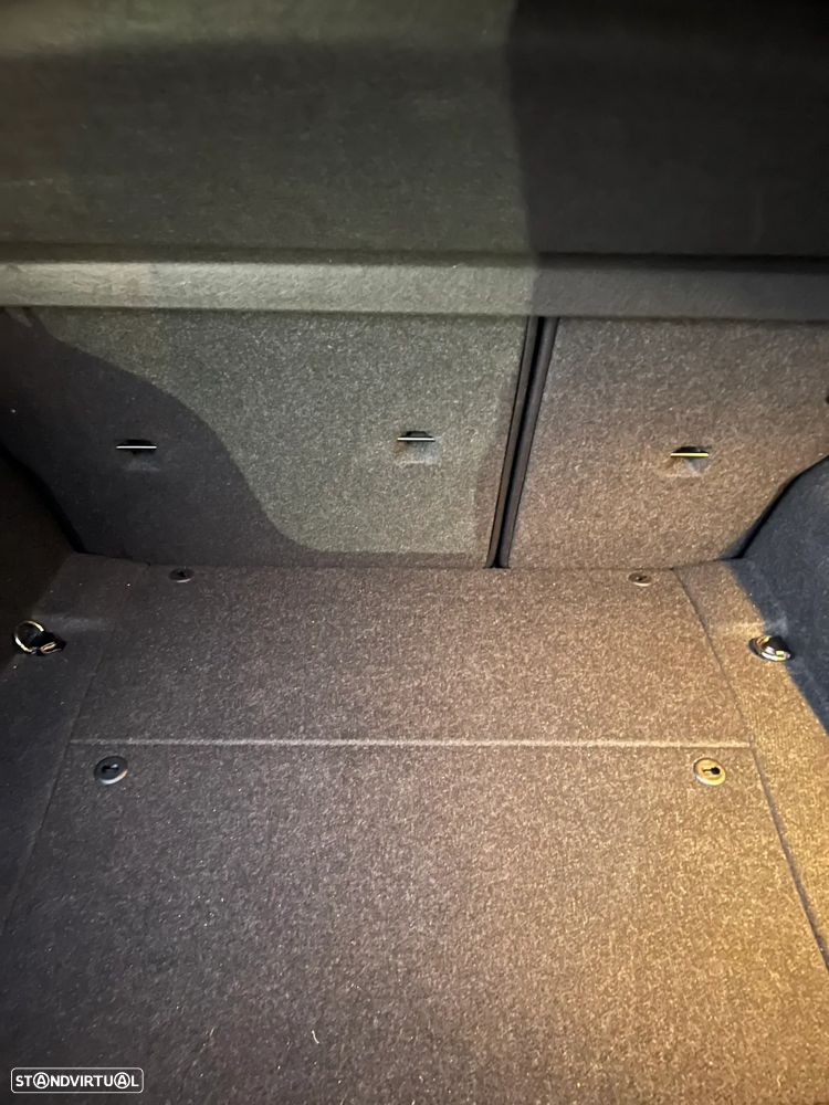 BMW 120 i Aut. Advantage - 20