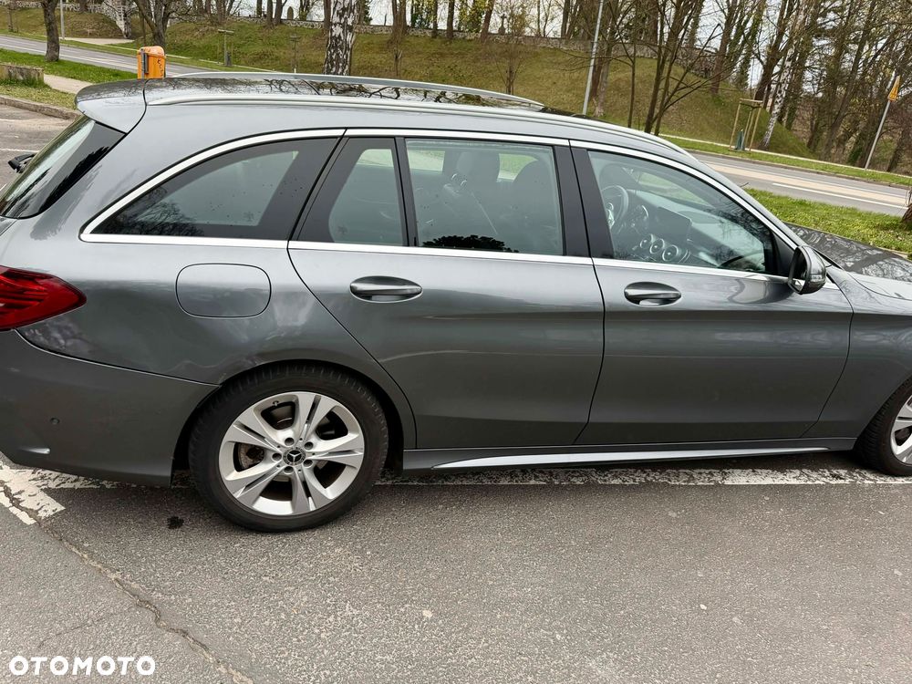 Mercedes-Benz Klasa C 220 d 9G-TRONIC - 4