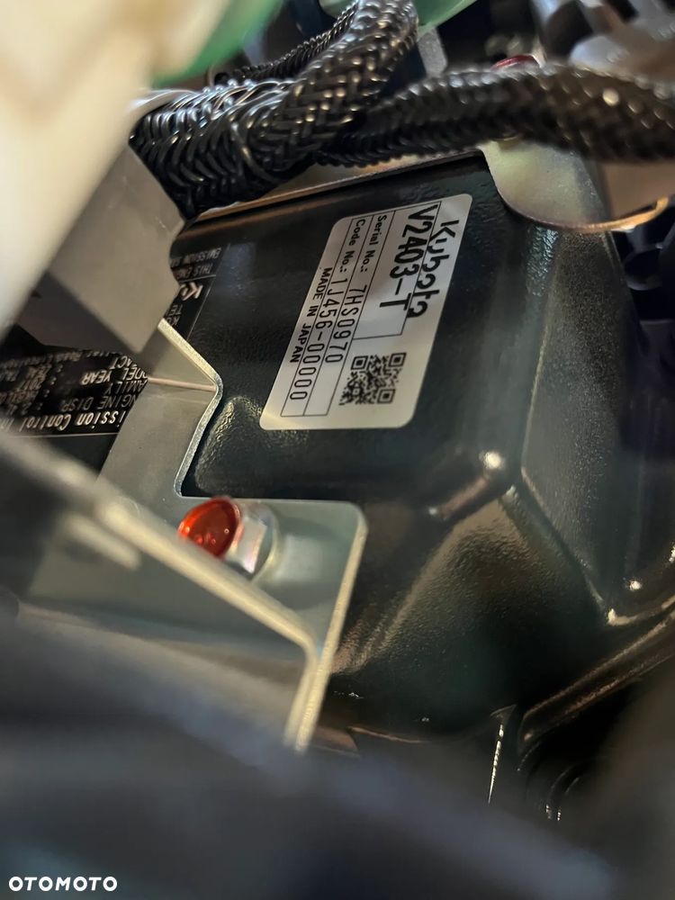 FV23% Silnik Kubota V2403-T Nowy Kompletny - 8
