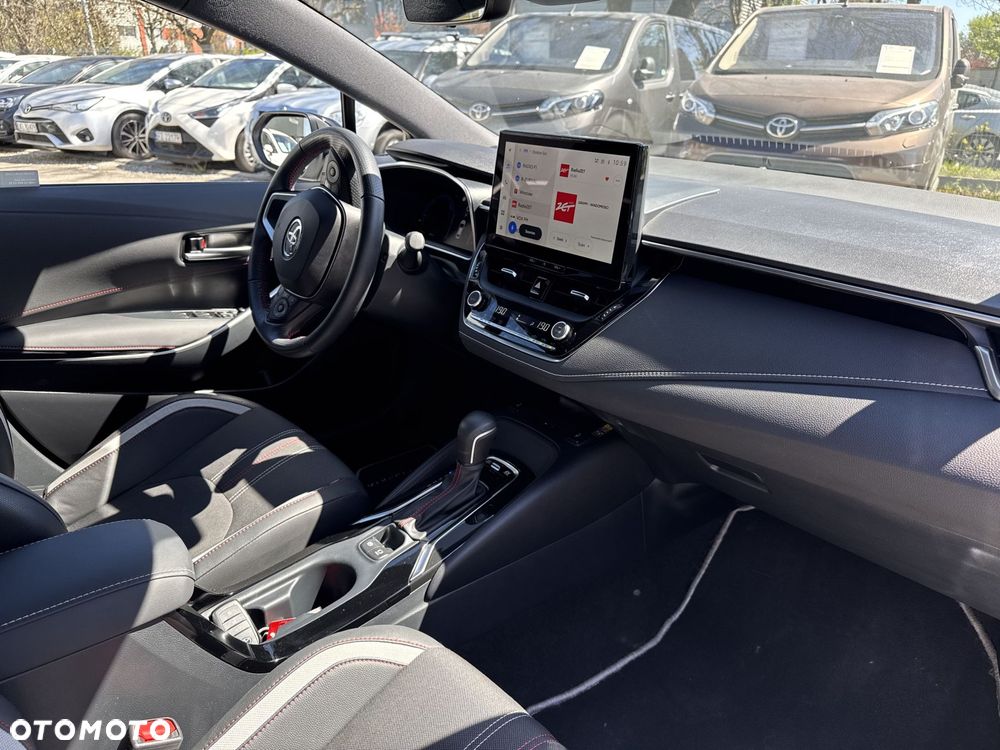 Toyota Corolla 1.8 Hybrid GR Sport Dynamic - 9