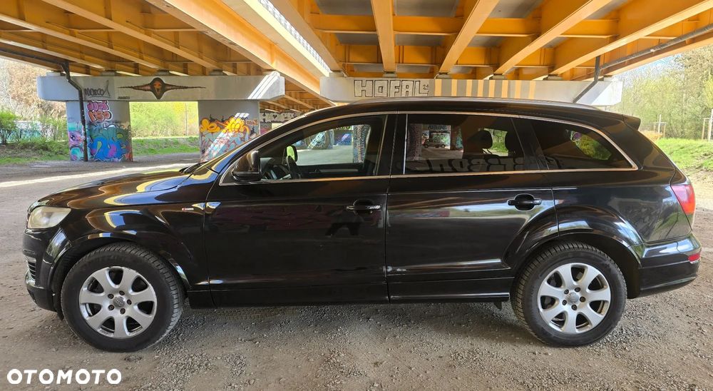 Audi Q7 4.2 TDI Quattro Tiptr - 9