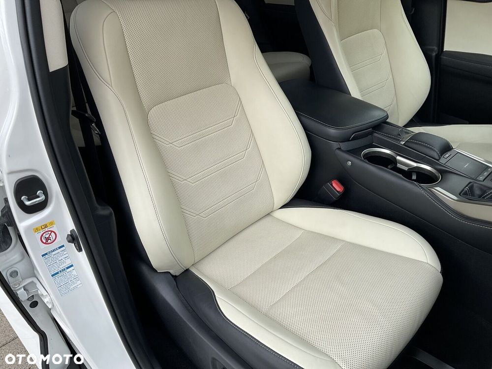 Lexus NX 300 Prestige AWD - 13