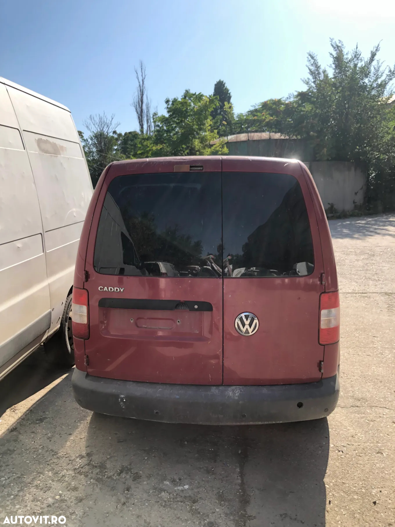 Dezmembrez VW Volkswagen Caddy rosu visiniu BDJ 2.0 SDI - 2