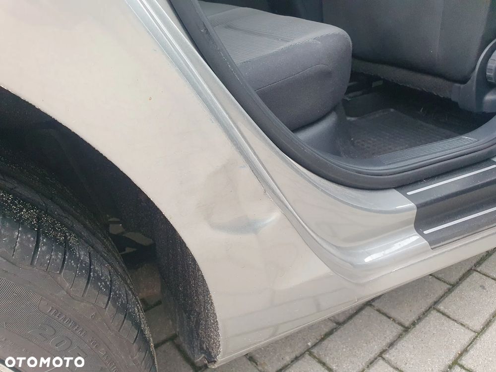 Volkswagen Golf 1.2 TSI BMT Comfortline - 6