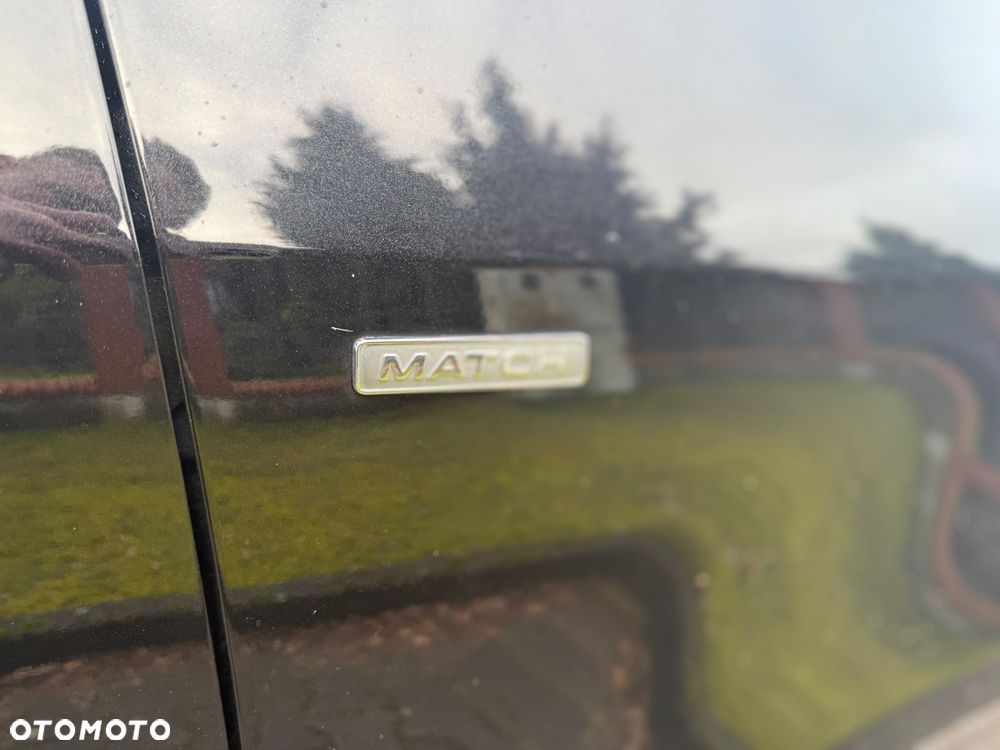 Volkswagen Golf Plus 1.6 TDI Highline - 24