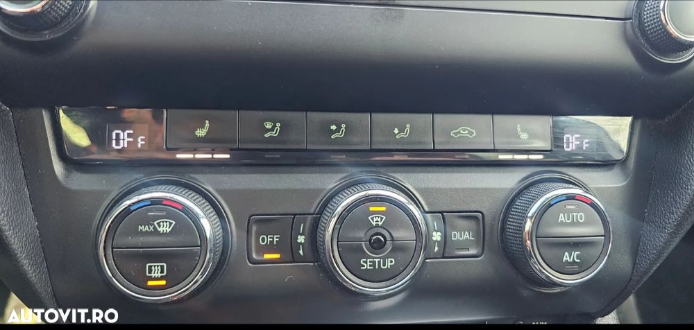 Skoda Octavia 2.0 TDI RS - 7