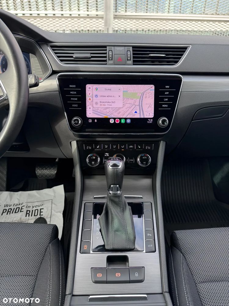 Skoda Superb 2.0 TDI SCR Style DSG - 13