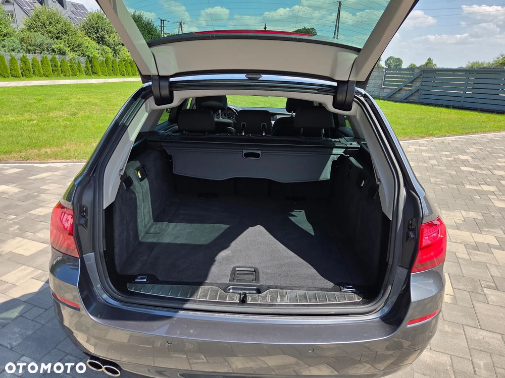 BMW Seria 5 520d xDrive Luxury Line - 36