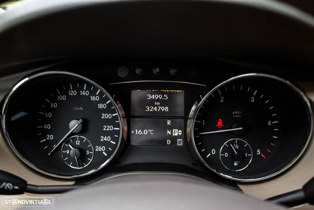 Mercedes-Benz R 280 CDI Longo - 17