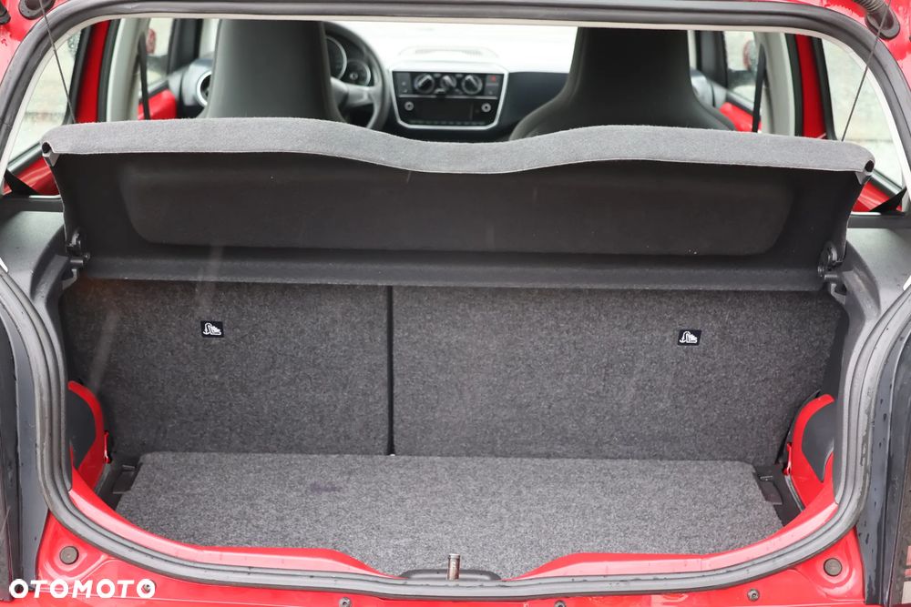 Volkswagen up! sound - 14