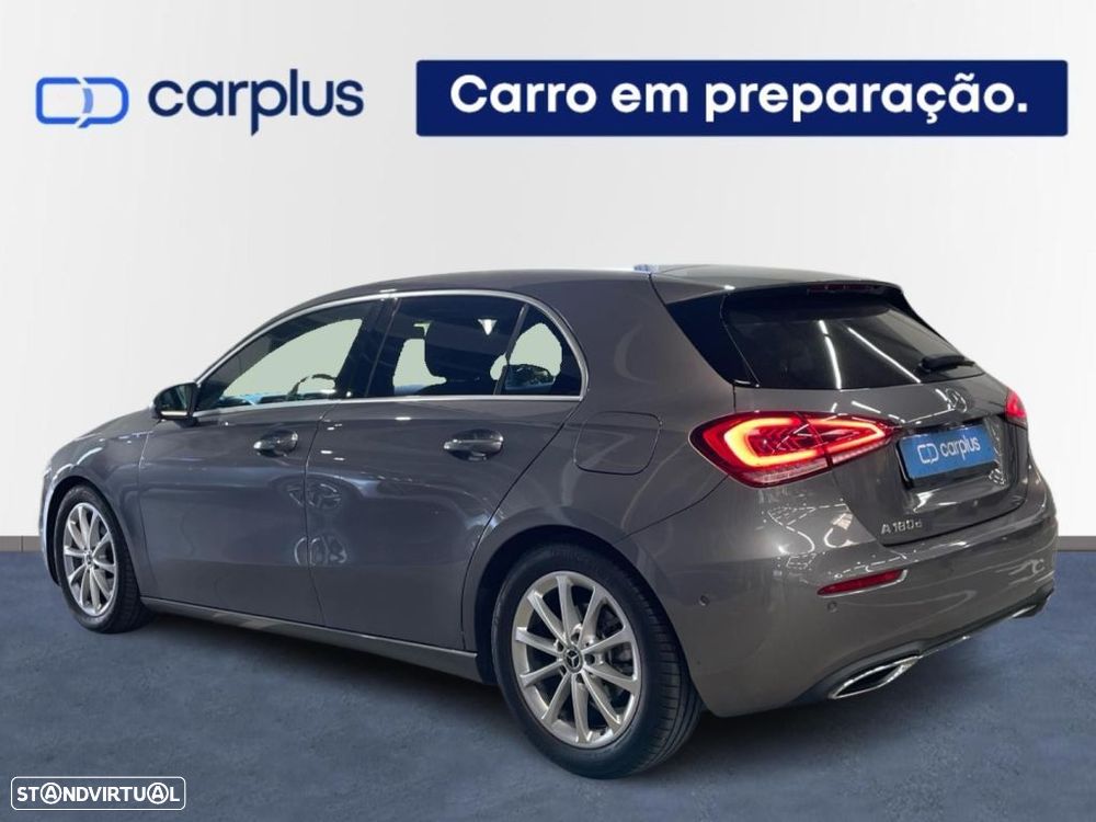Mercedes-Benz A 180 d Progressive Aut. - 2