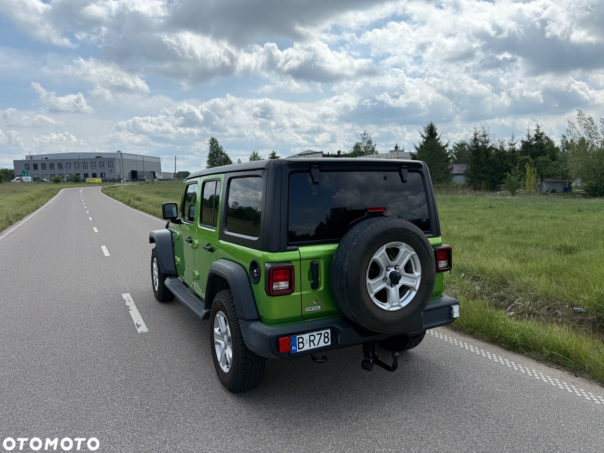 Jeep Wrangler - 10