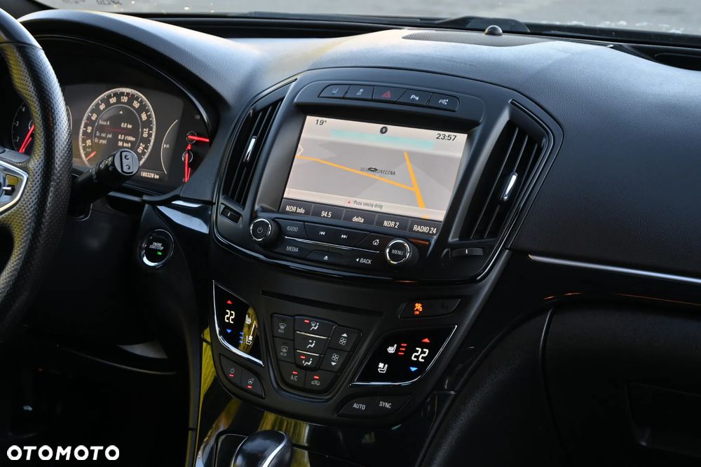 Opel Insignia 2.0 CDTI automatik Sport - 22