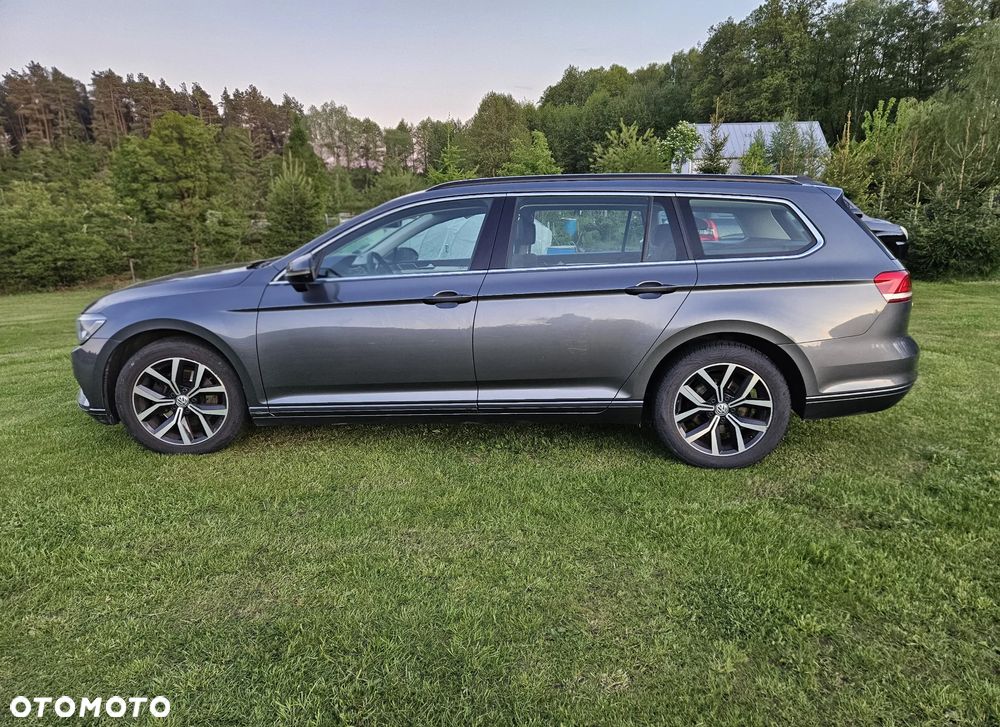 Volkswagen Passat - 3