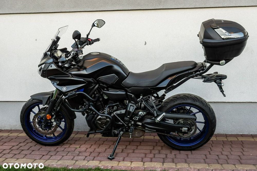 Yamaha MT - 5