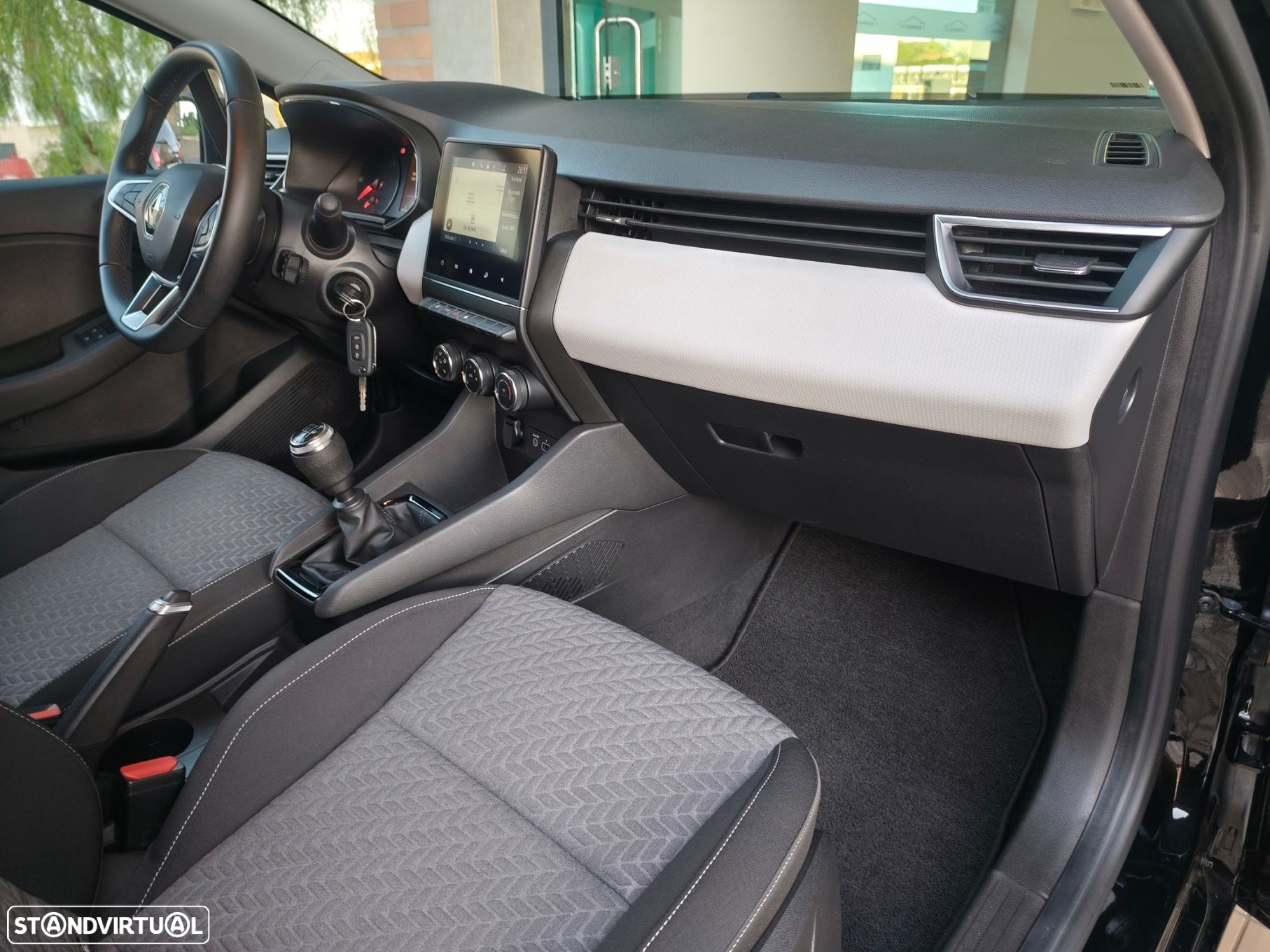 Renault Clio 1.5 Blue dCi Evolution - 9