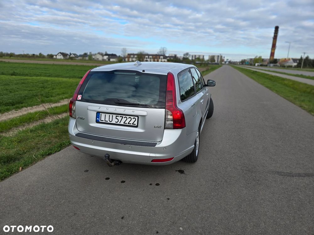 Volvo V50 D2 Kinetic - 6