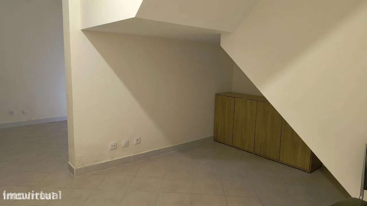 Apartamento T1 – Baixa de Coimbra - Grande imagem: 4/8