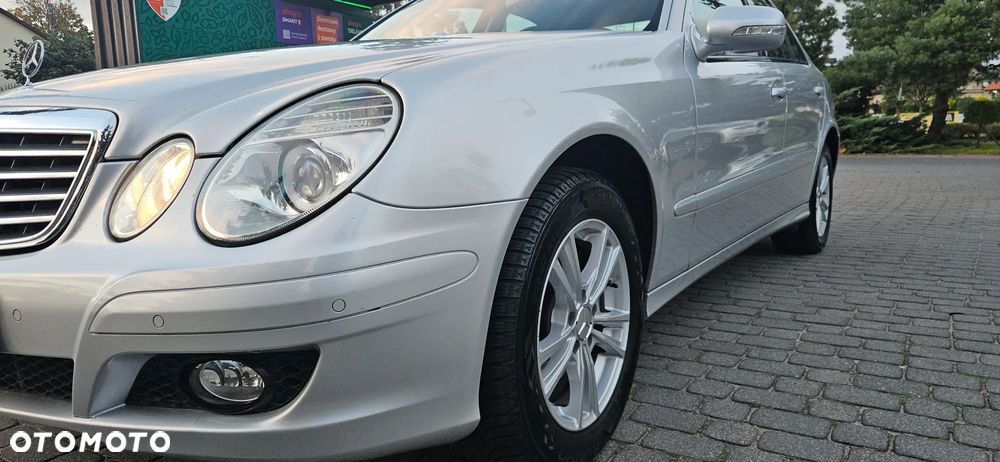 Mercedes-Benz Klasa E 200 Kompressor Classic - 21