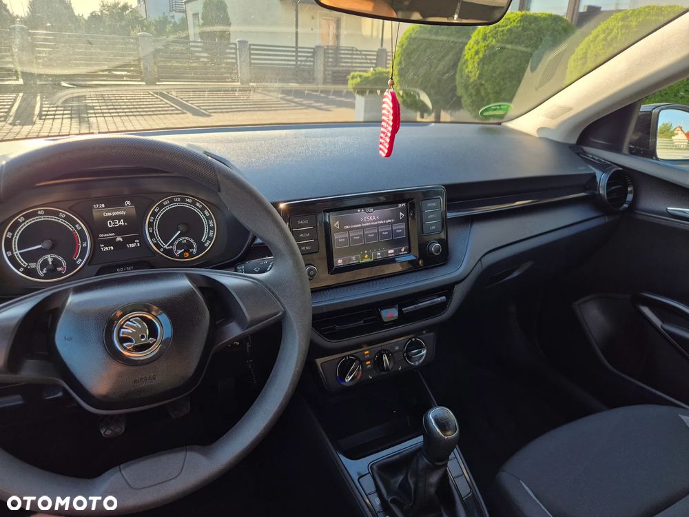 Skoda Fabia 1.0 MPI Active - 21