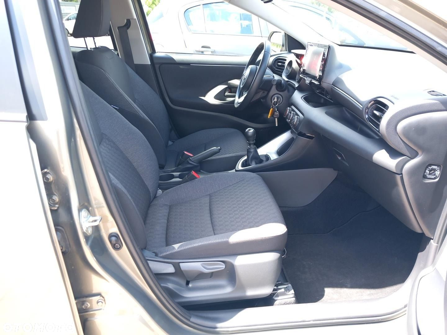 Toyota Yaris - 6