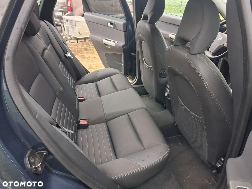 Volvo V50 1.8 Edition - 10